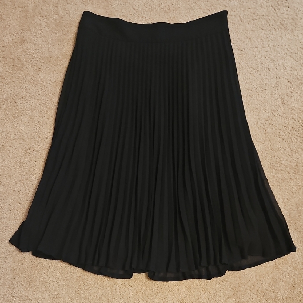 Sezane Black Pleated Skirt